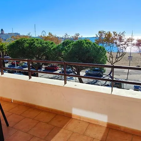 T2 With Terrace By The Sea Apartment Frejus