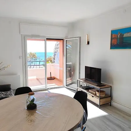 Διαμέρισμα T2 With Terrace By The Sea Fréjus